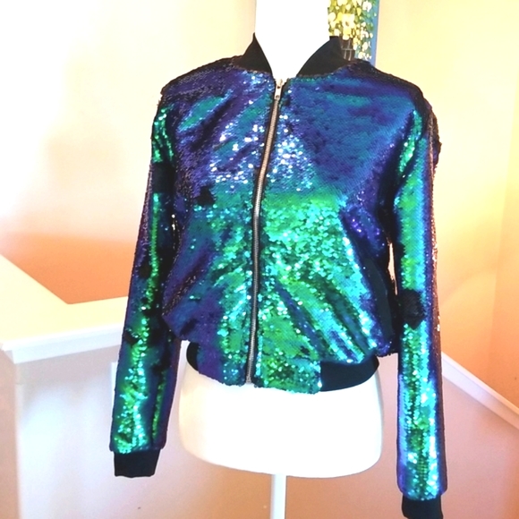 LuLaRoe Jackets & Blazers - LuLaRoe HTF STEVIE ELEGANT SEQUINS Blue Green Purple Crop Bomber Jacket  XS NWT